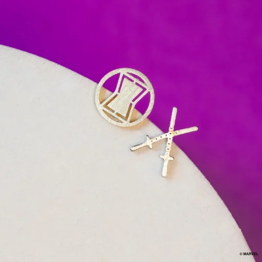 Marvel Earring Black Widow & Dual Batons